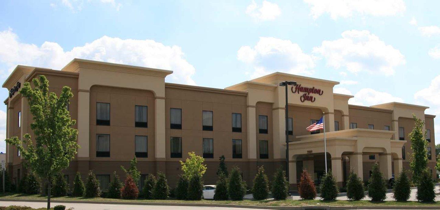Hampton Inn Belle Vernon Экстерьер фото